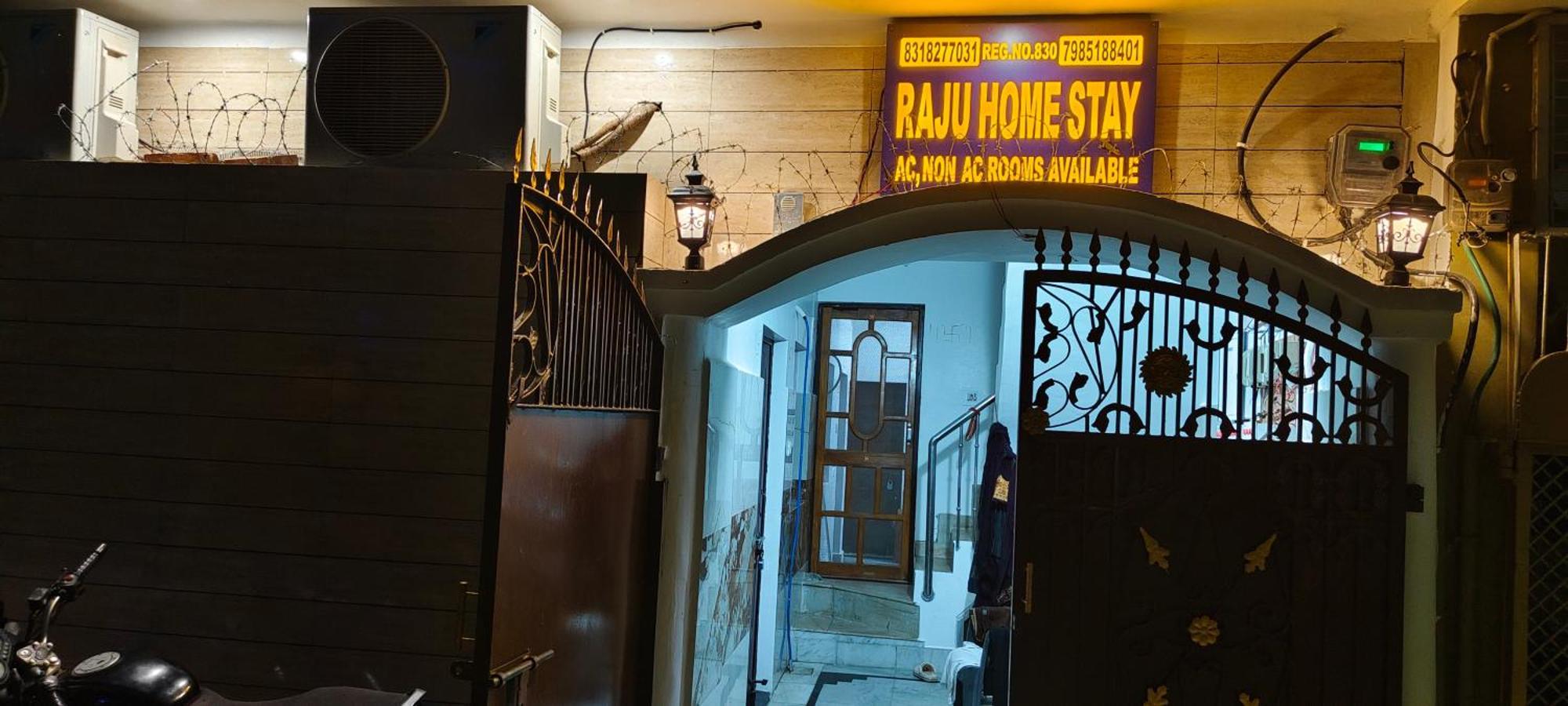 Hotel Raju Homestay Ayodhya 150 Meters From Shree Ram Janmbhoomi Temple 200 Meters From Ayodhya Dham Railway Station Exteriér fotografie