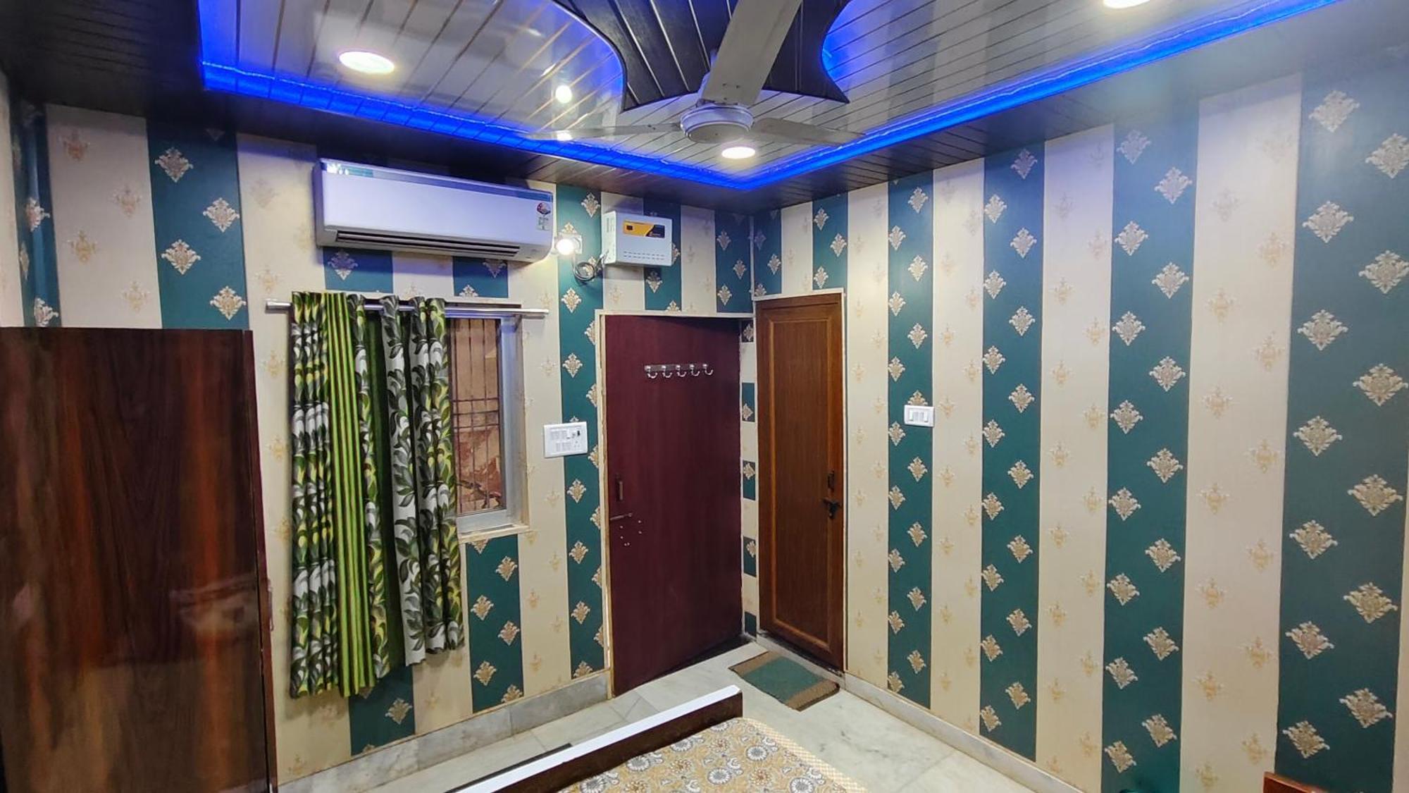 Hotel Raju Homestay Ayodhya 150 Meters From Shree Ram Janmbhoomi Temple 200 Meters From Ayodhya Dham Railway Station Exteriér fotografie